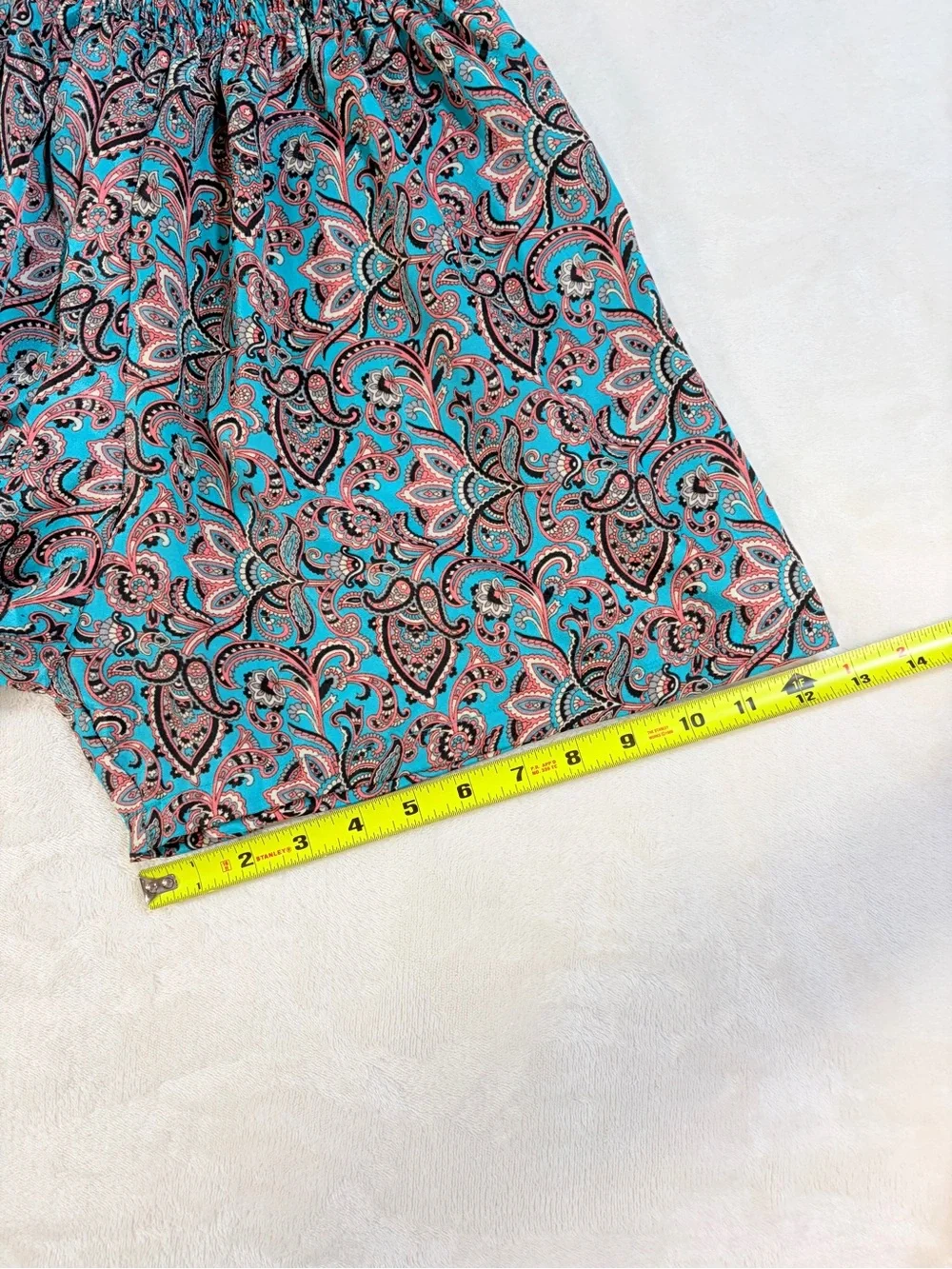 Boho Paisley Flowy Shorts -‎ High Waisted Smocked Summer Silhouette - Small